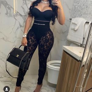 Everyone sucks but me Black high waist lace tights